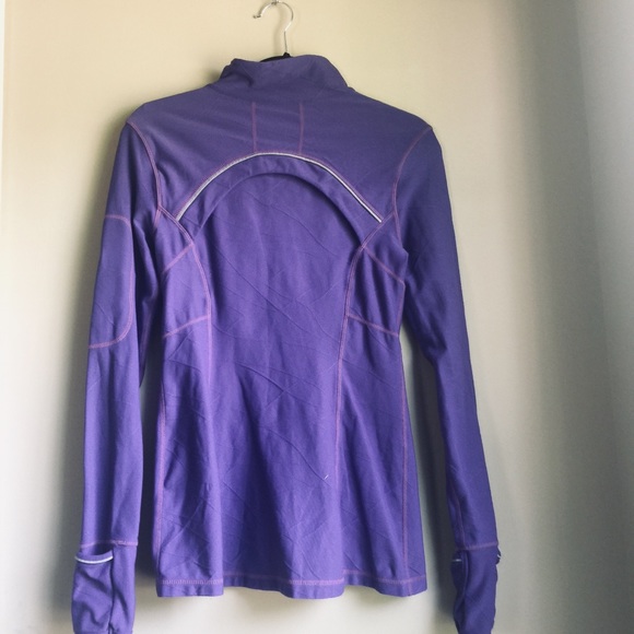 Kirkland Signature Athletic Sweatshirt - Picture 3 of 8